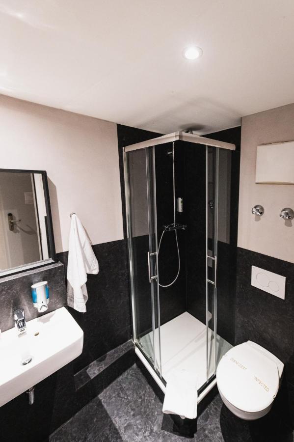 City Hotel Fellbach 24H Check-In Zewnętrze zdjęcie