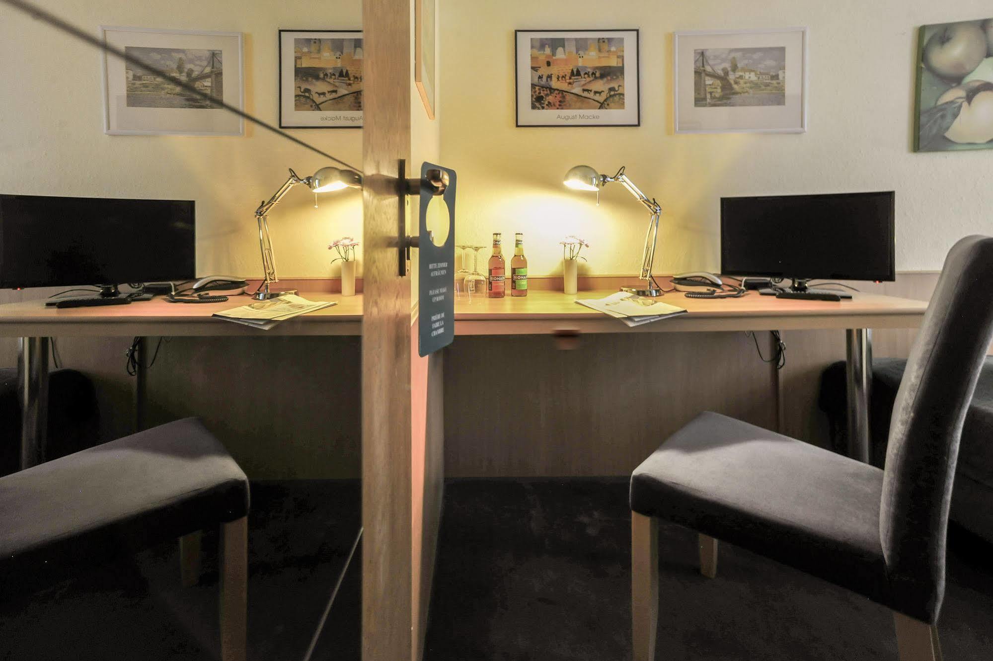 City Hotel Fellbach 24H Check-In Zewnętrze zdjęcie